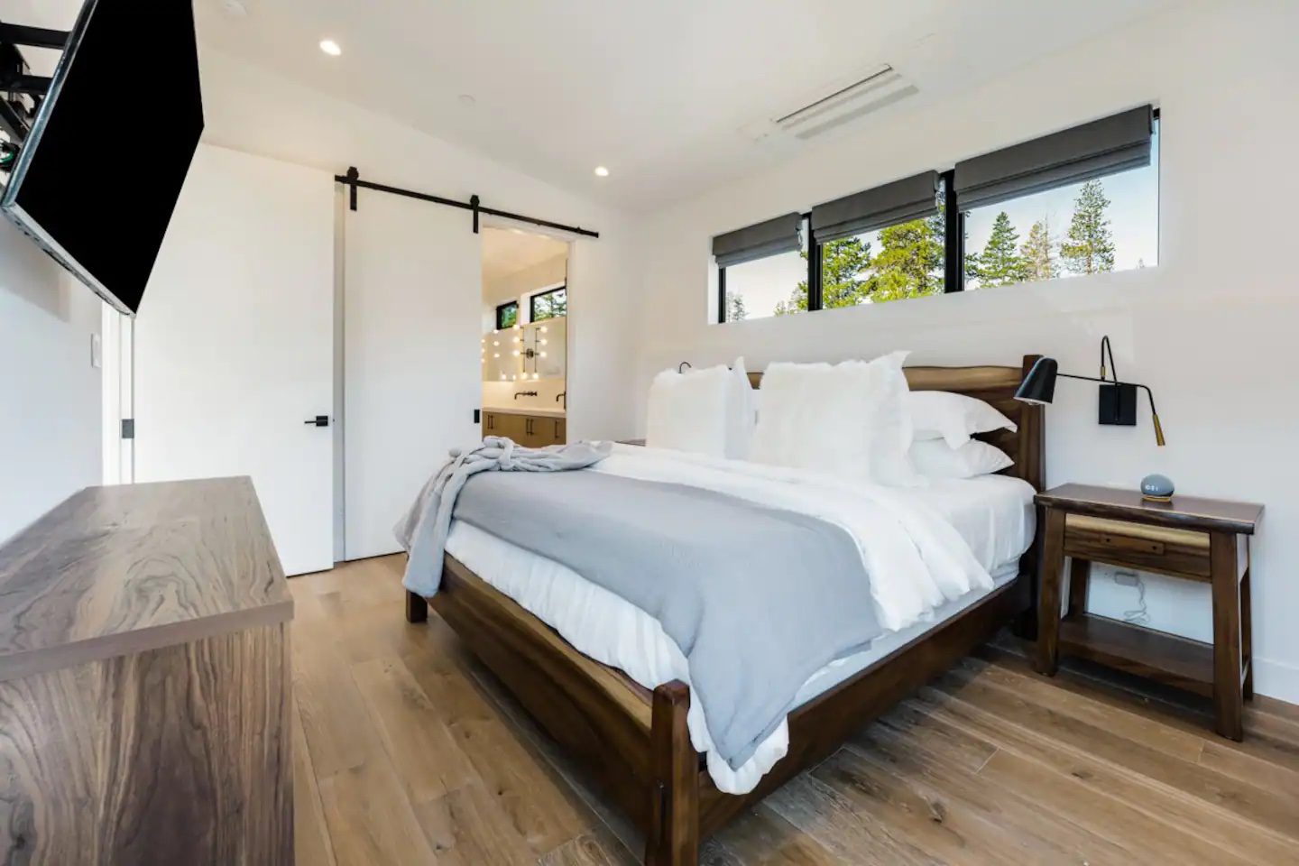 Lunabase Heavenly View