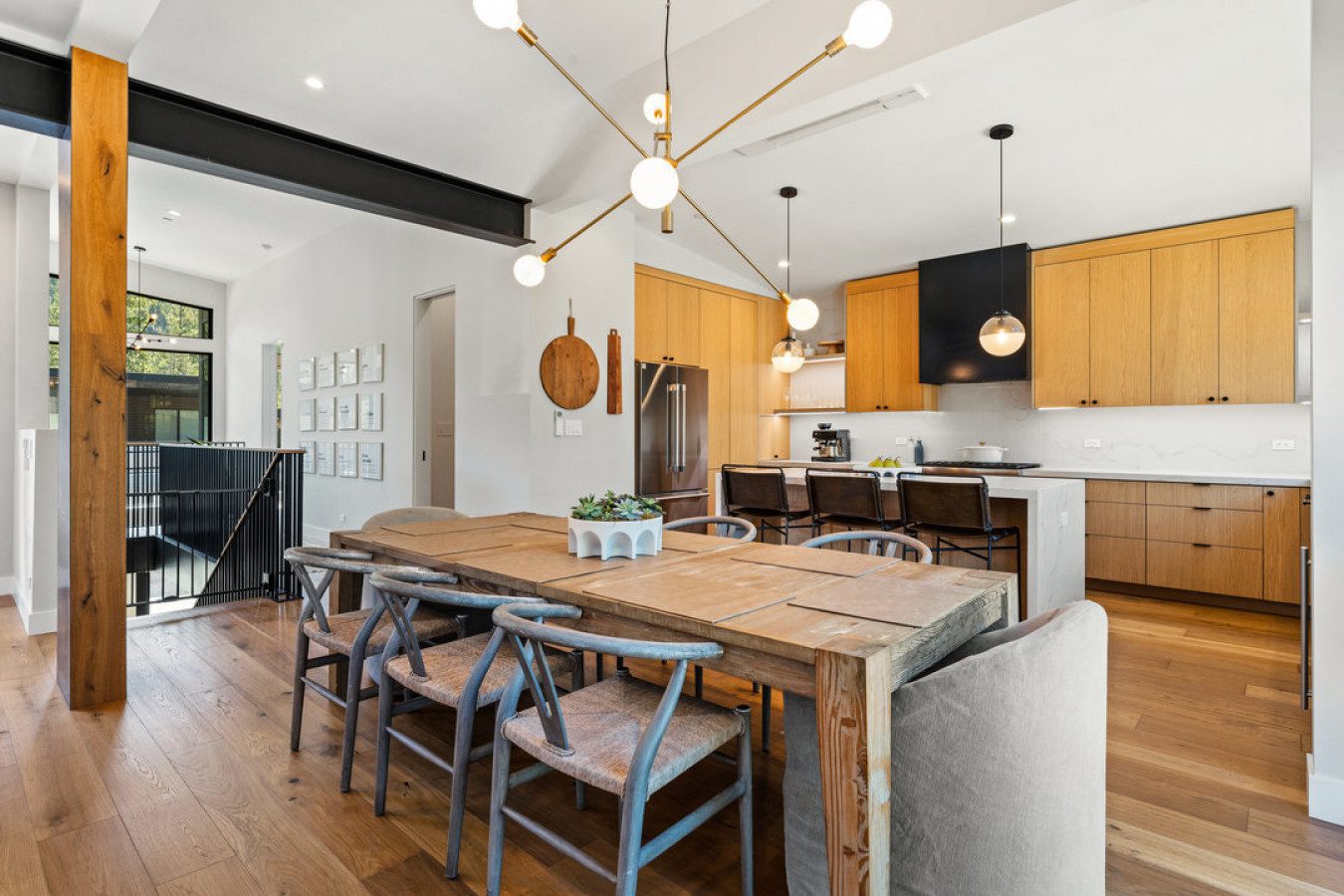 Lunabase Heavenly View