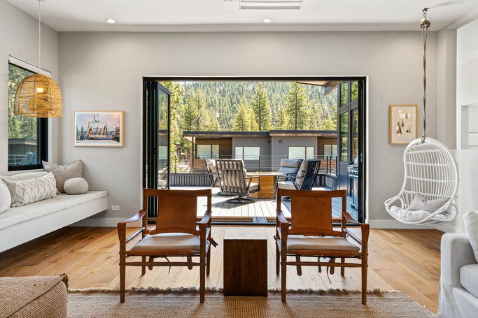 049 357 palisades 49 1